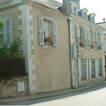Chambres D'Hotes Le Pont Romain Montfort-le-Gesnois Exteriör bild